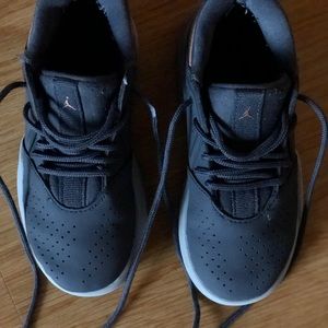 Jordan’s Size 9c